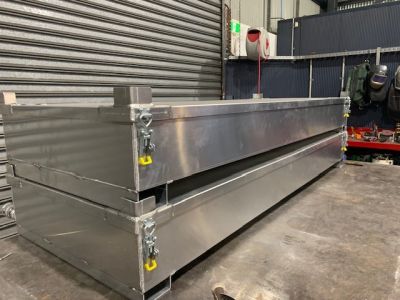 24 4444   spray bar trough  